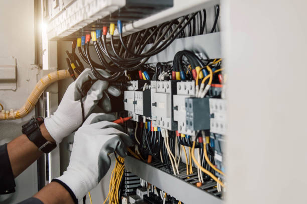 Best Local Electrician Companies  in Cleveland, NC